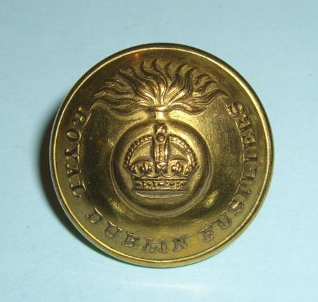 Royal Dublin Fusiliers Officer's Large Pattern Gilt  Button ( 102nd & 103rd Foot)