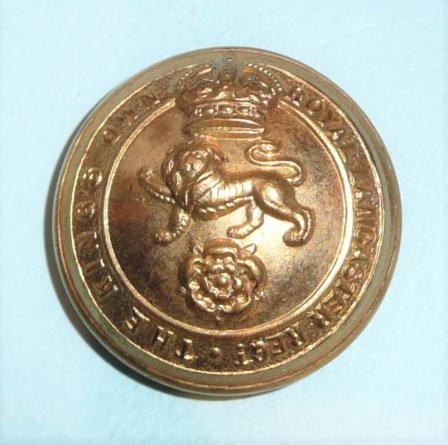 The Kings Own Royal Regiment ( Lancaster ) Large Officers Gilt Button ( 4th Foot) 