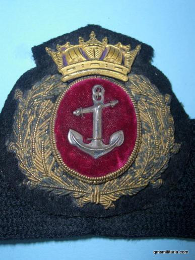 WW2 Mercantile Marine Officer 's Cap Badge on original Mohair Cap band