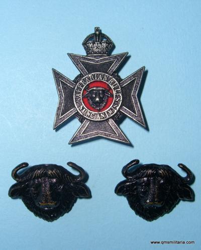 South African WW2 Kaffrarian Regiment Officer 's pagri cap badge ( king 's crown ) and collar set