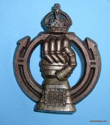 WW2 Royal Armoured Corps (RAC) Bakelite Plastic Economy Cap Badge - Maker Marked