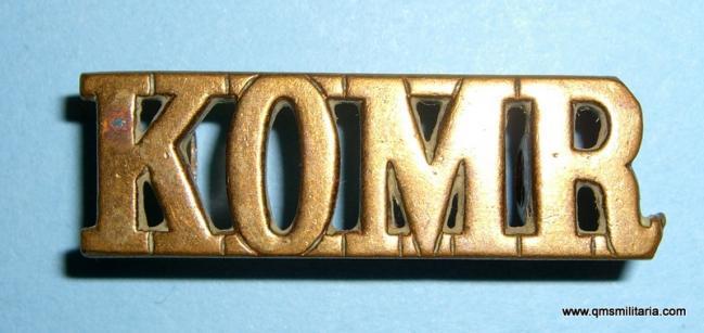 Kings Own Malta Regiment ( KOMR ) Brass Shoulder Title