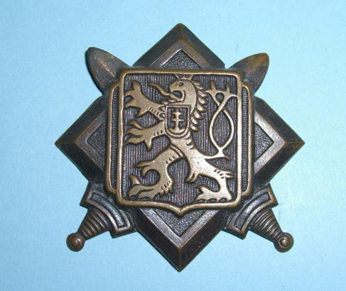 WW2 Czechoslovakia Forces in UK Officer 's Bronze Cap Badge