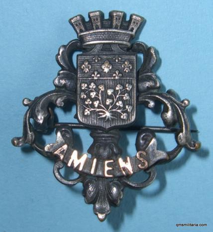 WW1 Souvenir Amiens Battle French Town Sweetheart Brooch Pin Badge (type 2)