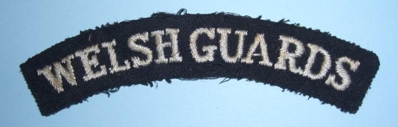 WW2 Welsh Guards Woven White on Black Felt Cloth Shoulder Title