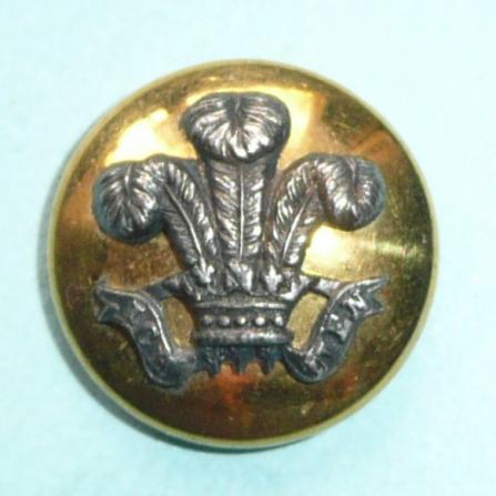 The Welch Regiment Officers Mess Dress Button - mounted silver device on gilt