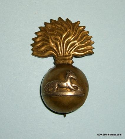 4th Bombay Grenadiers Indian Bi - metal Grenade Cap Badge (small pattern) for wear on Pagri band
