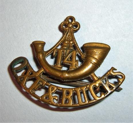 4th ( Territorial ) Battalion Oxfordshire & Buckinghamshire  Light Infantry Brass Shoulder Title