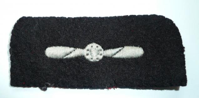 WW2 Royal Air Force (RAF) Leading Aircraftman (LAC) Embroidered Insignia Rank Badge