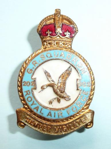RAF No 202 General Reconnaissance Squadron Royal Air Force badge, Kings Crown