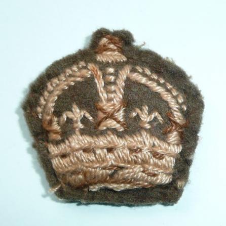 WO Class II / CSM Embroidered Khaki Padded Rank Crown