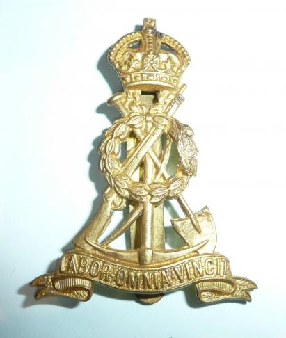 Pioneer Corps Large Pattern Brass Gilding Metal Cap Badge