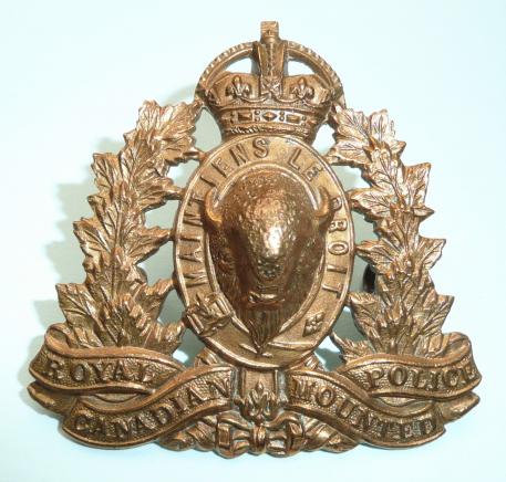 Royal Canadian Mounted Police (RCMP) Large Pattern Brass Cap Badge, Kings Crown