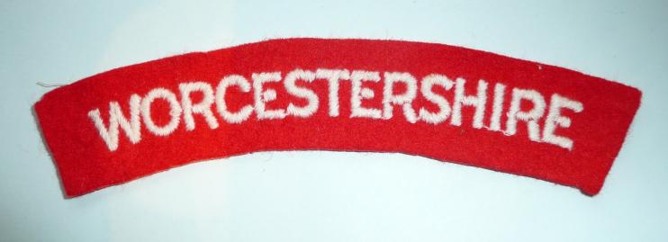 Worcestershire Regiment Embroidered White on Red Cloth Felt Shoulder Title