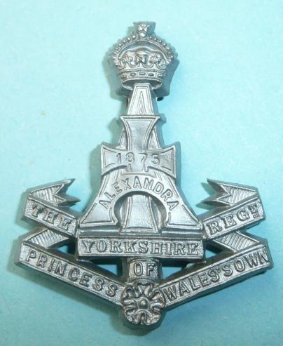 WW2 Green Howards (The Green Howards ( Alexandra, Princess of Wales's Own Yorkshire Regiment)) Light Grey Plastic Economy Cap Badge