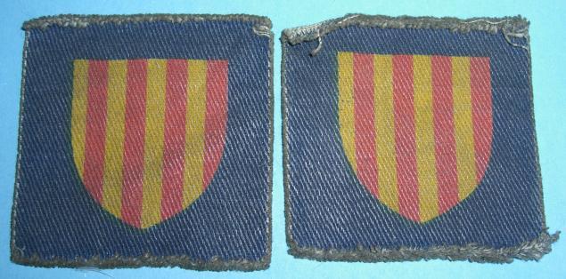 WW2 Printed Northumbrian District ( Northern Command ) St Oswalds Shield Pair of 2nd Pattern Cloth Formation Signs