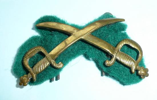 British Army Proficiency Arm Badge - Crossed Swords Gymnastic Instructor / Assistant Physical Training Instructor