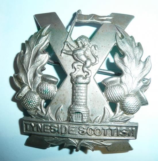 WW1 Tyneside Scottish ( 20th, 21st, 22nd, 23rd and 29th Battalions Northumberland Fusiliers ) 2nd pattern White Metal Cap Badge, introduced April 1915