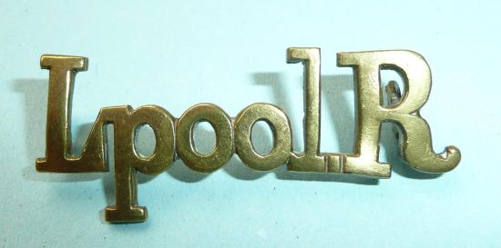 Kings Liverpool Regiment Boer War Period Brass Shoulder TItle