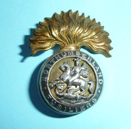 Northumberland Fusiliers Officers Gilt and Silver Plated Cap Badge
