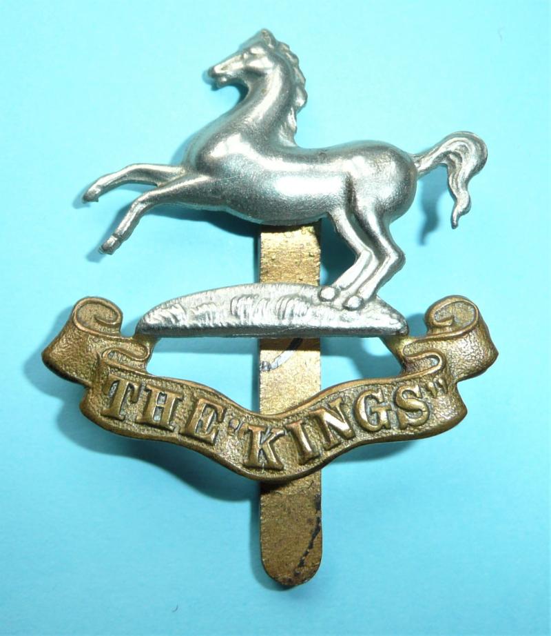 The Kings (Liverpool Regiment) (8th Foot) Other Ranks Bi Metal 1st Pattern Cap Badge