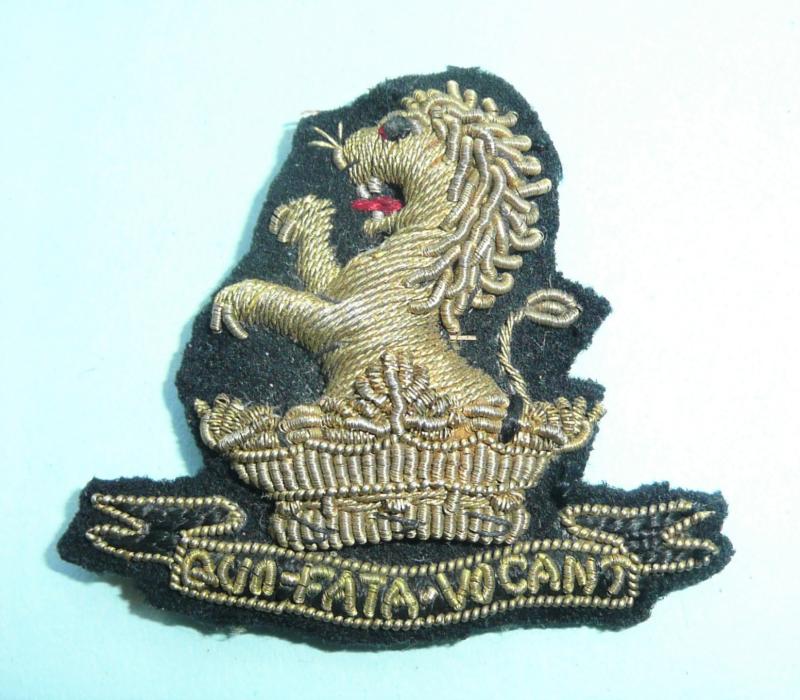 7th Dragoon Guards Officers Gold Bullion Thread Collar Badge