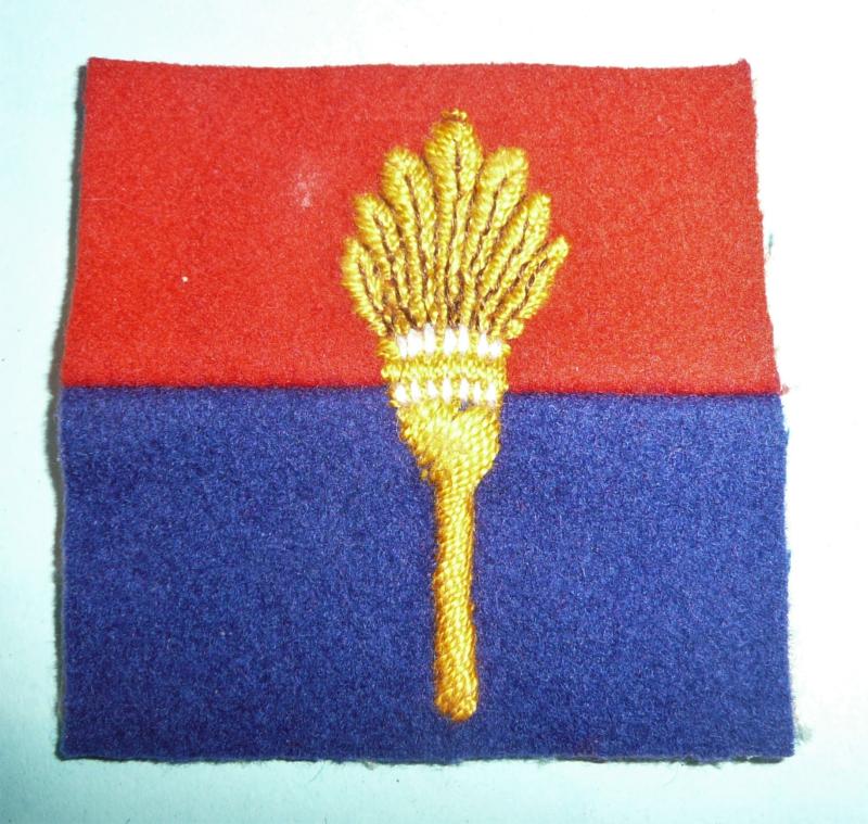 Cold War / National Service - 18th Training Brigade Royal Artillery (RA) Embroidered Felt Cloth Formation Sign Designation Flash