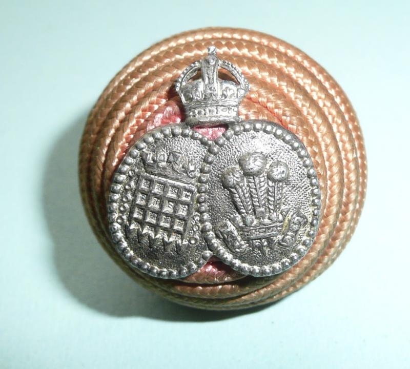 16th Battalion, The London Regiment (Queen's Westminster & Civil Service Rifles) Officers Corded Boss Badge