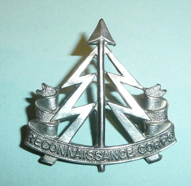 WW2 War Raised unit - RECCE Reconnaissance Corps White Metal Cap Badge