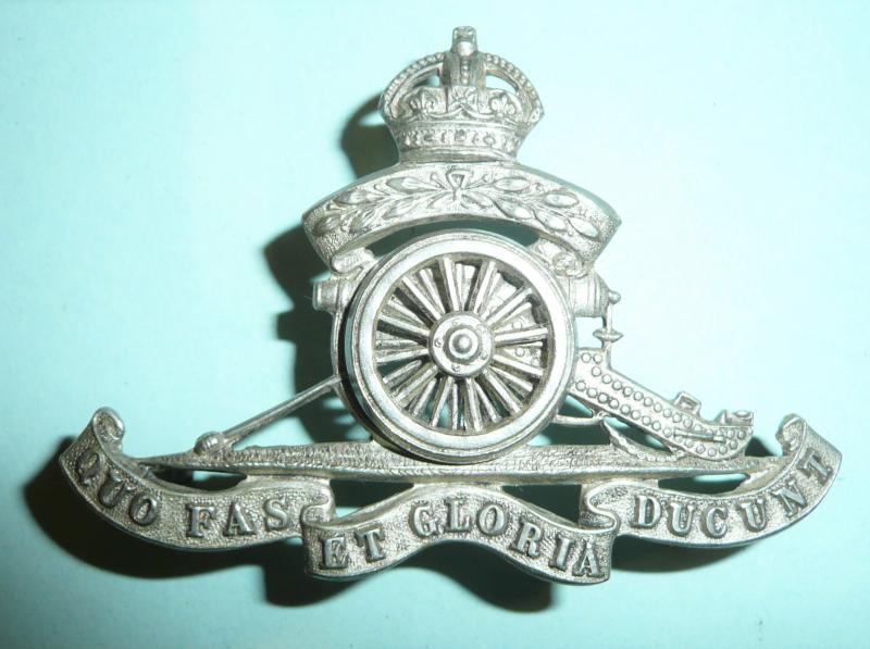 Royal Artillery  (Territorial Force) Officer's Silver Plated White Metal Cap Badge - Double Blades