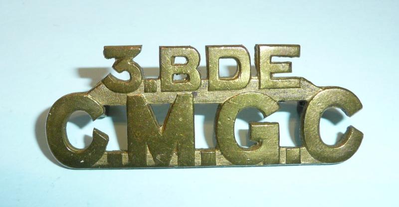 Canada - Canadian 3rd Brigade / Machine Gun Company (CMGC) Brass Shoulder Title