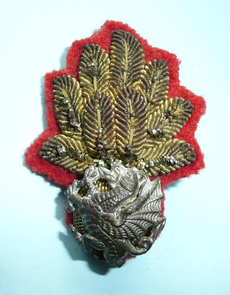 Royal Welsh Fusiliers RWF Officers Gold Bullion with Silver Plated Dragoon, Red Felt backing, as worn on Officer's Beret / Side Cap