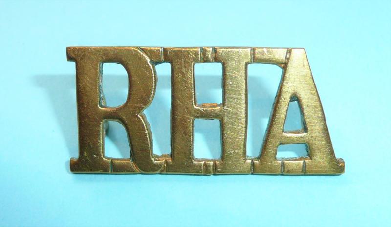 RHA Royal Horse Artillery Gilt Brass Shoulder Title - Lambourne