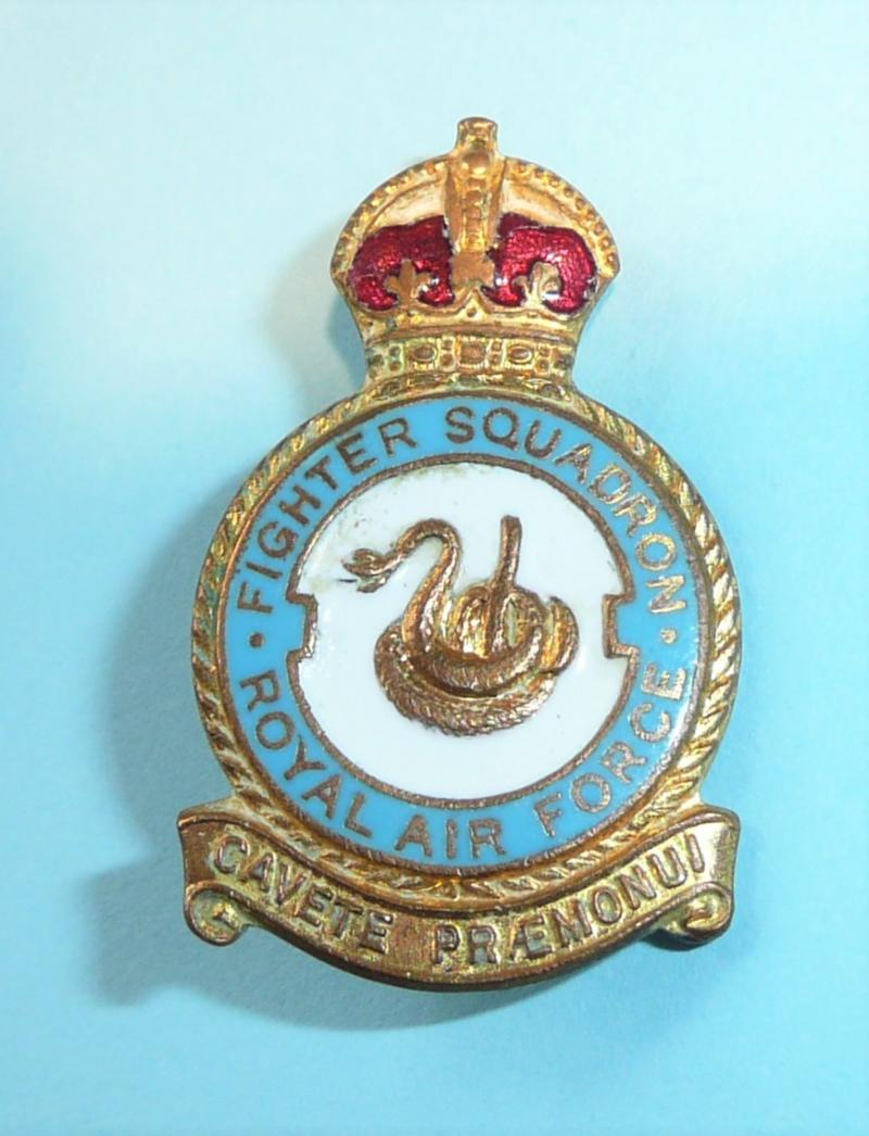 WW2 RAF 66th Fighter Squadron Lapel Badge - Spitfires
