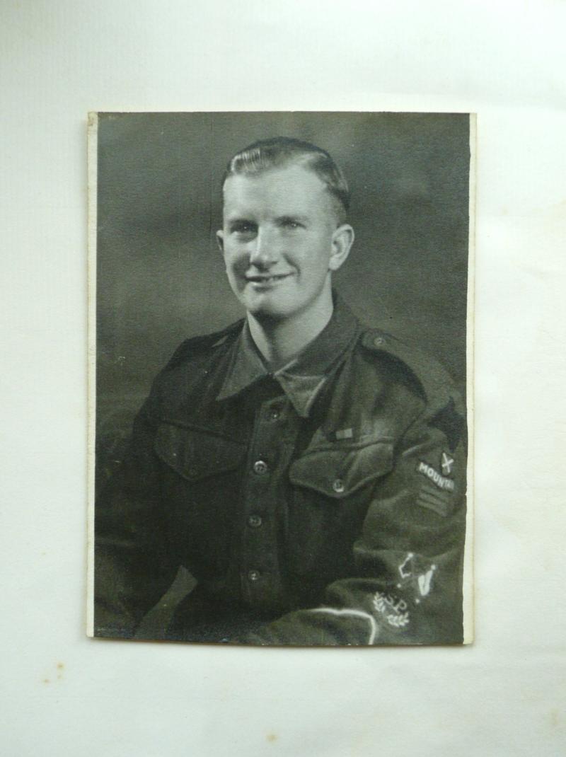 WW2 Scottish 5th Battalion King's Own Scottish Borderers (KOSB) Soldier in Battledress Portrait Original B&W Photograph 52nd (Scottish Lowland) Division Combination plus proficiency badges