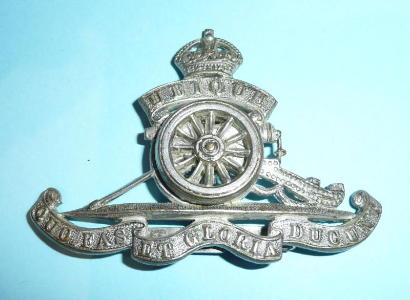 Royal Artillery Silver Plated Officer's Cap Badge, King's Crown, Blades