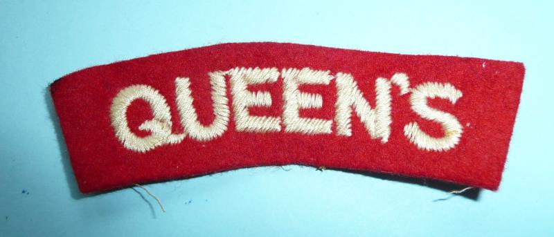 Queen's - Queens Royal Regiment (West Surrey) Embroidered White on Red Felt Cloth Shoulder Title