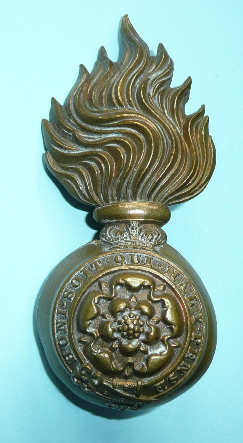 Royal Fusiliers Other Ranks' Racoon Skin Cap Busby Grenade Badge