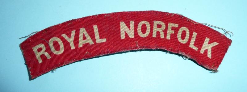 WW2 Royal Norfolk Regiment Printed Red on White Cloth Shoulder Title