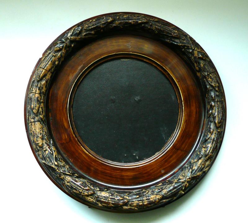 Contemporary Circular Display Frame for a WW1 Memorial / Death Plaque / Dead Men's Penny