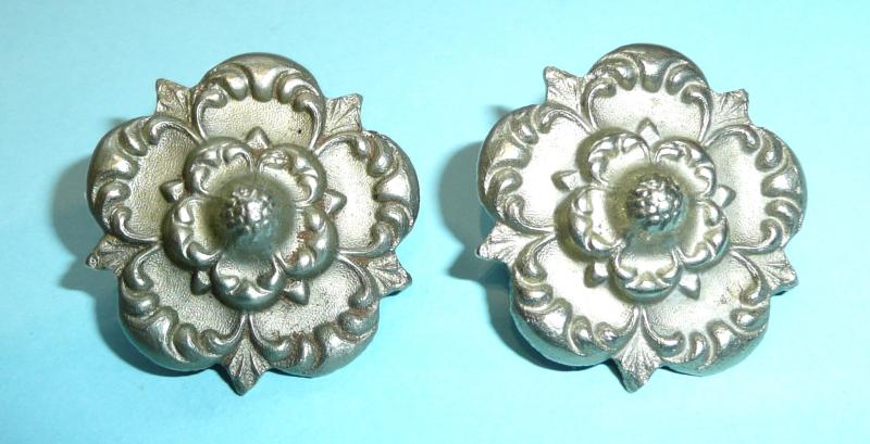 4th West York Militia Matched Pair of White Metal Collar Badges