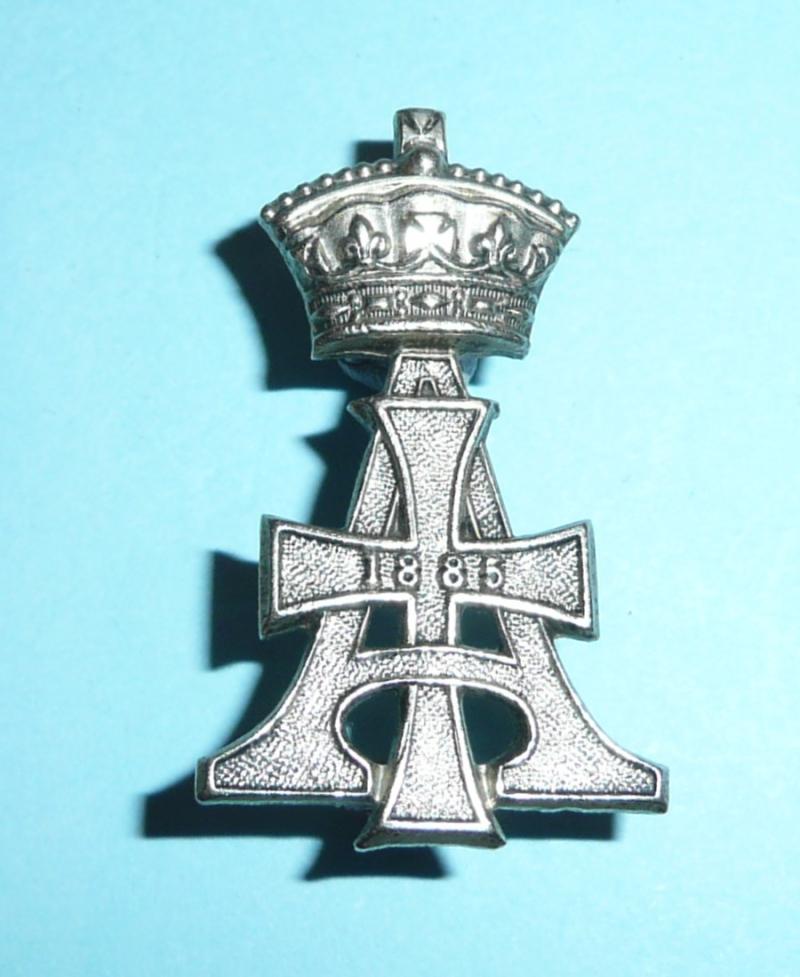 19th Royal Hussars (Queen Alexandra's Own) White Metal Collar Badge