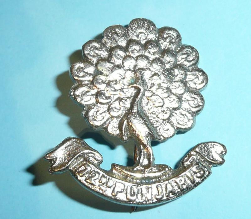 WW1 Indian Army - 72nd Punjabis Unmarked Cast Silver Pagri Cap Badge