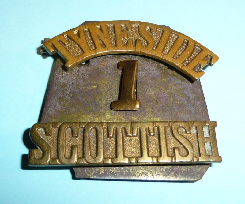 WW1 1st Battalion Tyneside Scottish Brass Gilding Metal Three Piece Shoulder Title