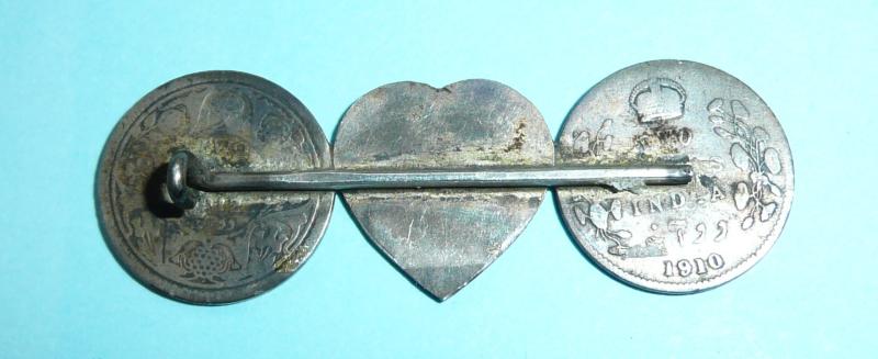 Queens (Royal West Surrey Regiment) Indian Made Sweetheart Brooch - Two Anna coins