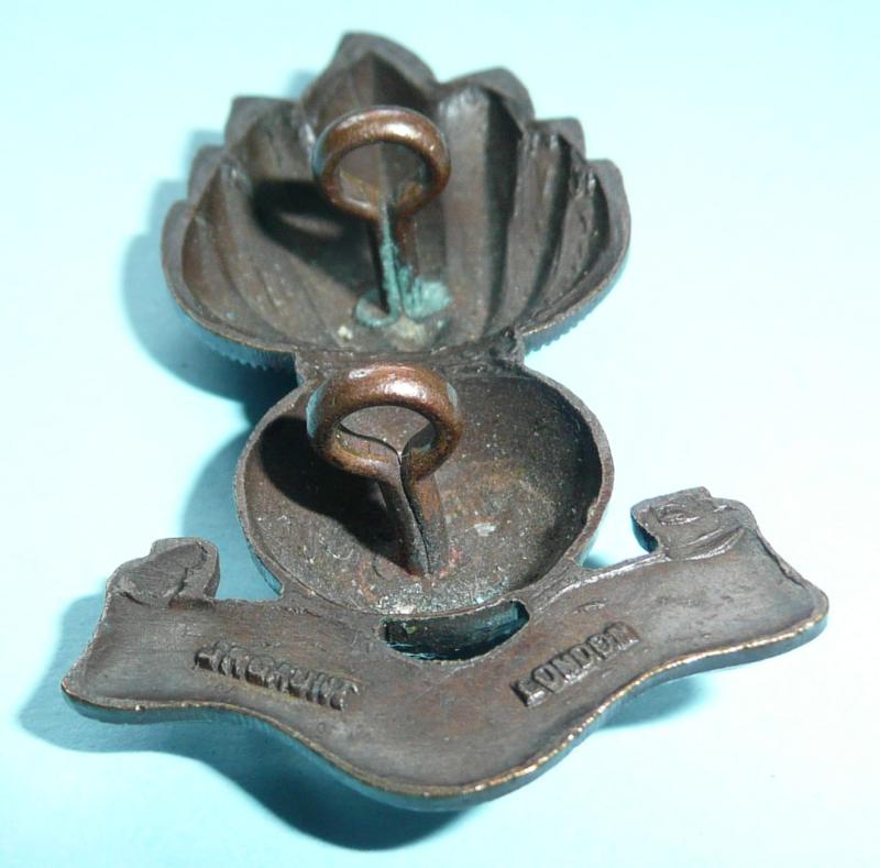 Middle East - Artillery of the Jordanian Arab Legion Officer's OSD Bronze Cast Collar Badge - Arabic Script - Gaunt London Maker