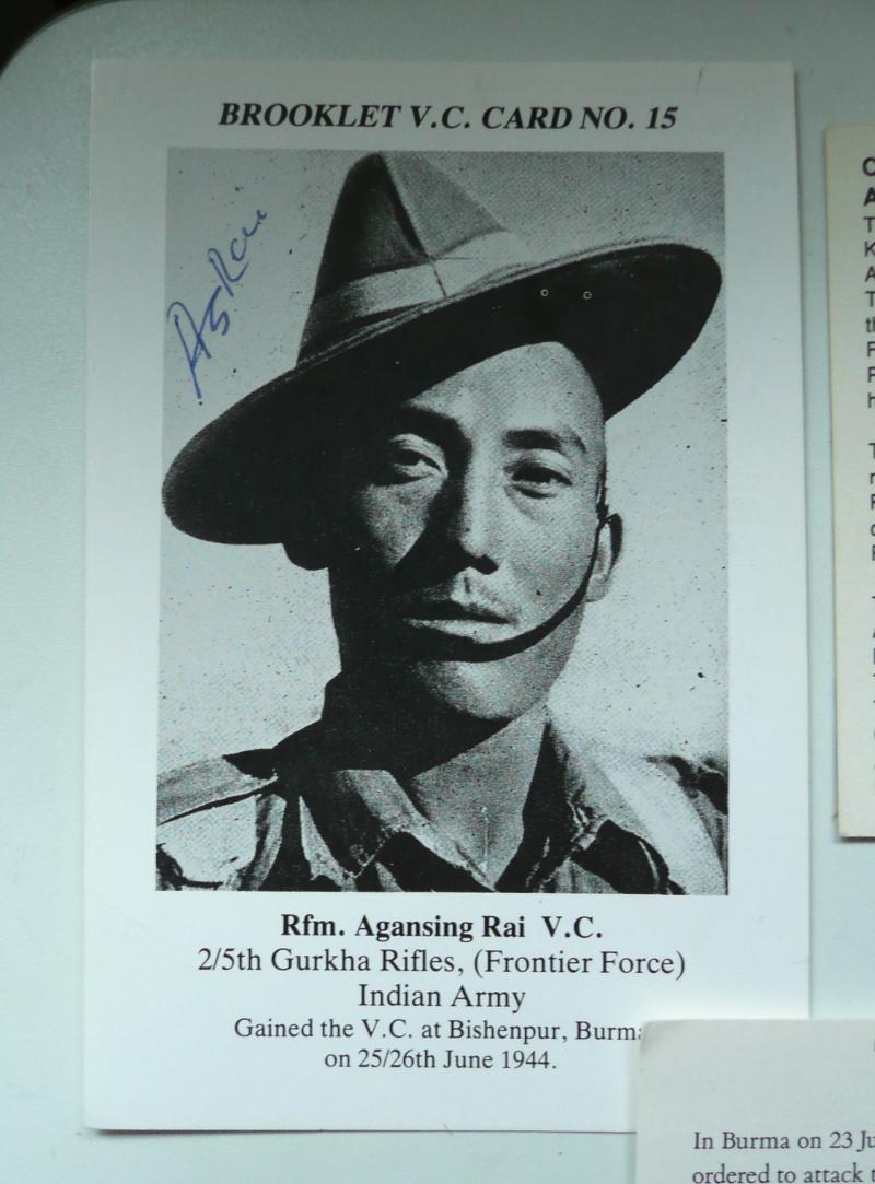 Small Collection of Four WW2 Gurkha Victoria Cross Winners 0riginal Signatures