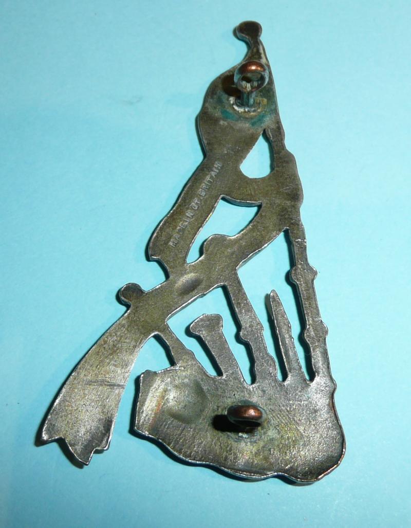 Silver Plated Pipers Proficiency Arm Badge - Three Drones