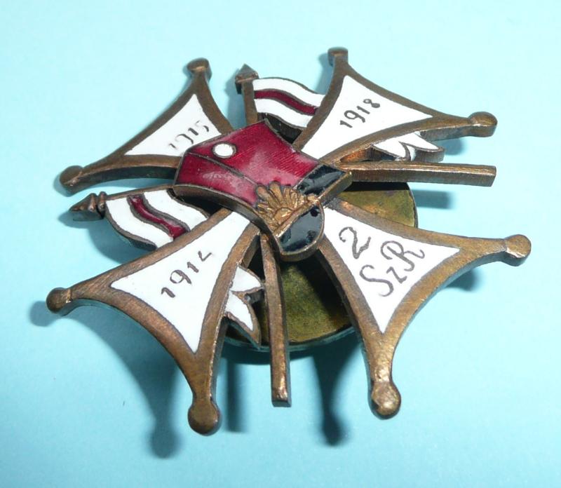 Poland (Polish Cavalry) - 2nd Rokitnianski Light Horse Regiment Officer's Enamel Cap Badge - Spinner maker marked J. Panasiuk, Warsaw