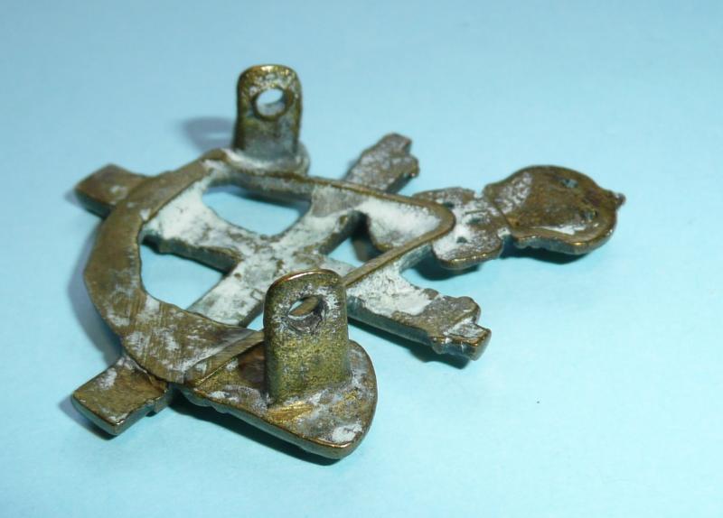 WW2 31st Nyasaland King's African Rifles Machine Gun Battalion Cast Brass Cap Badge